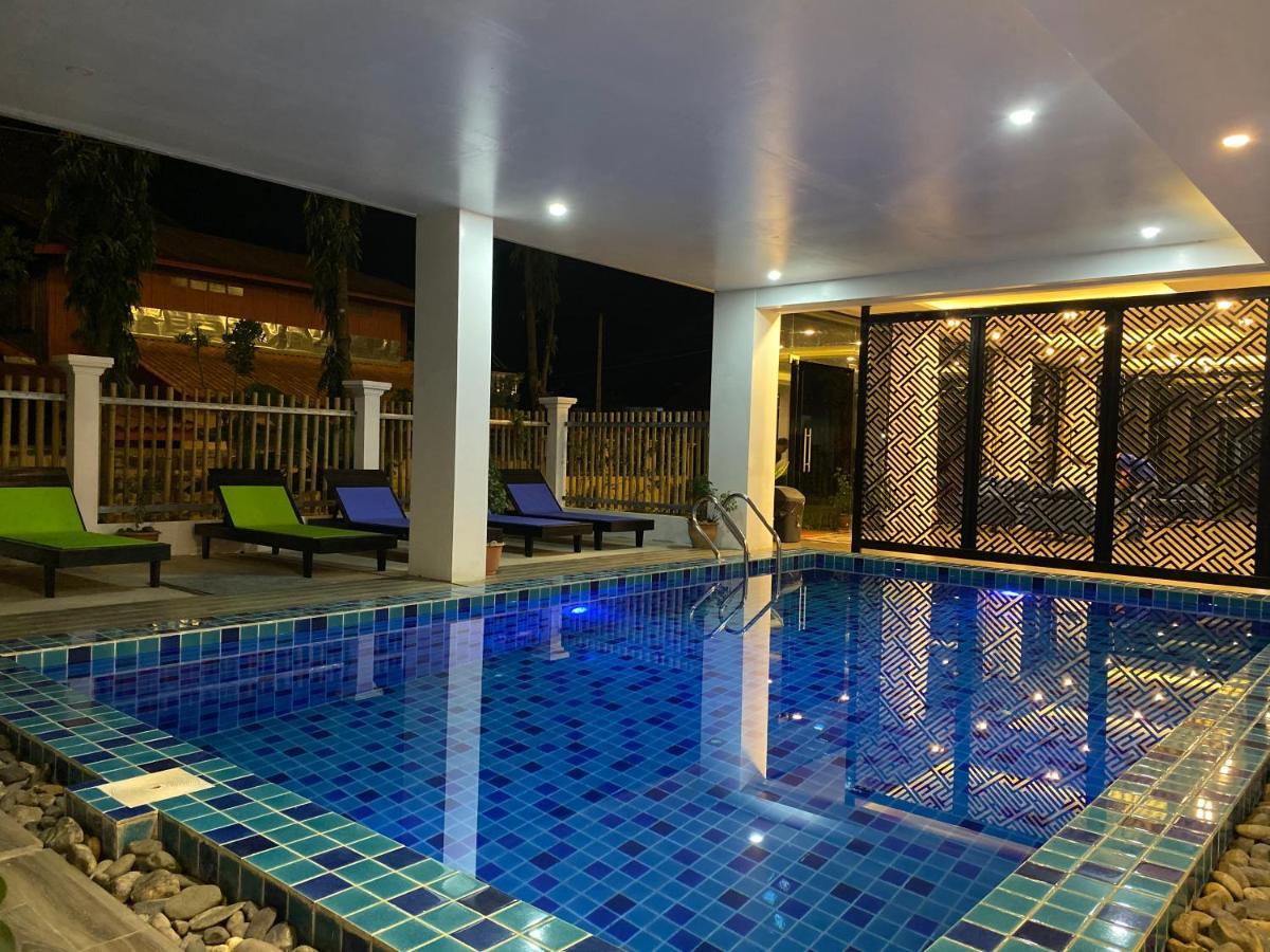 Vang Vieng Topview Hotel Exterior foto